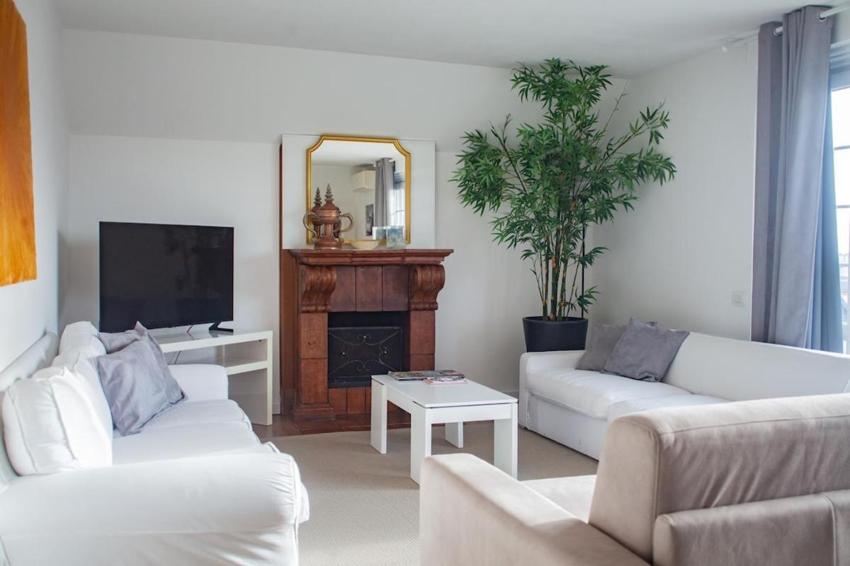 Experience Milan From The Alto Panoramic Penthouse In Milan Apartment *